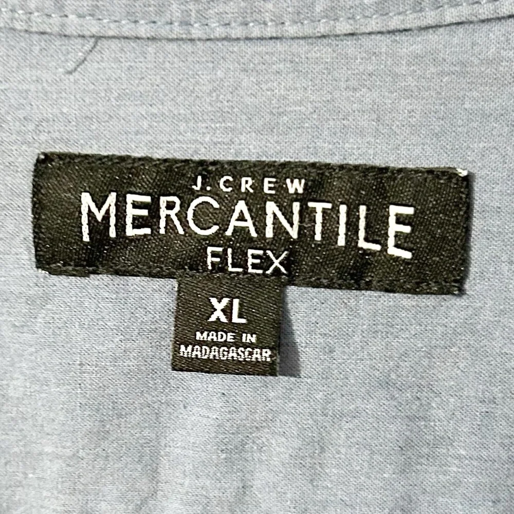 J. Crew Mercantile Casual Long Sleeve Button-Down Shirt Breast Pocket Blue Cuffs
